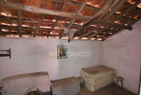 Moradia com terreno, arneiro de tremês / santarém