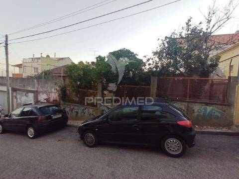 Lote 405m2 junto ao ubbo, ás portas de lisboa
