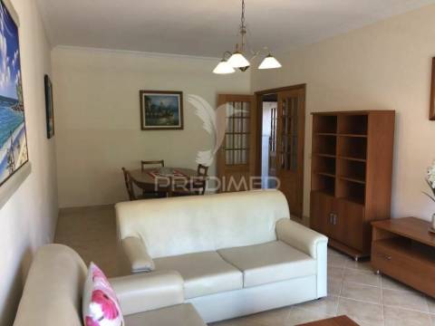 Quarteira - apartamento perto da praia/ 3 bedrooms apartment near the beach