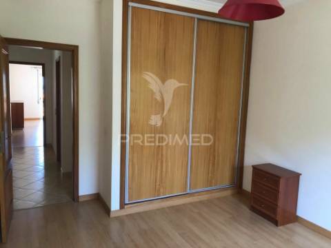 Quarteira - apartamento perto da praia/ 3 bedrooms apartment near the beach