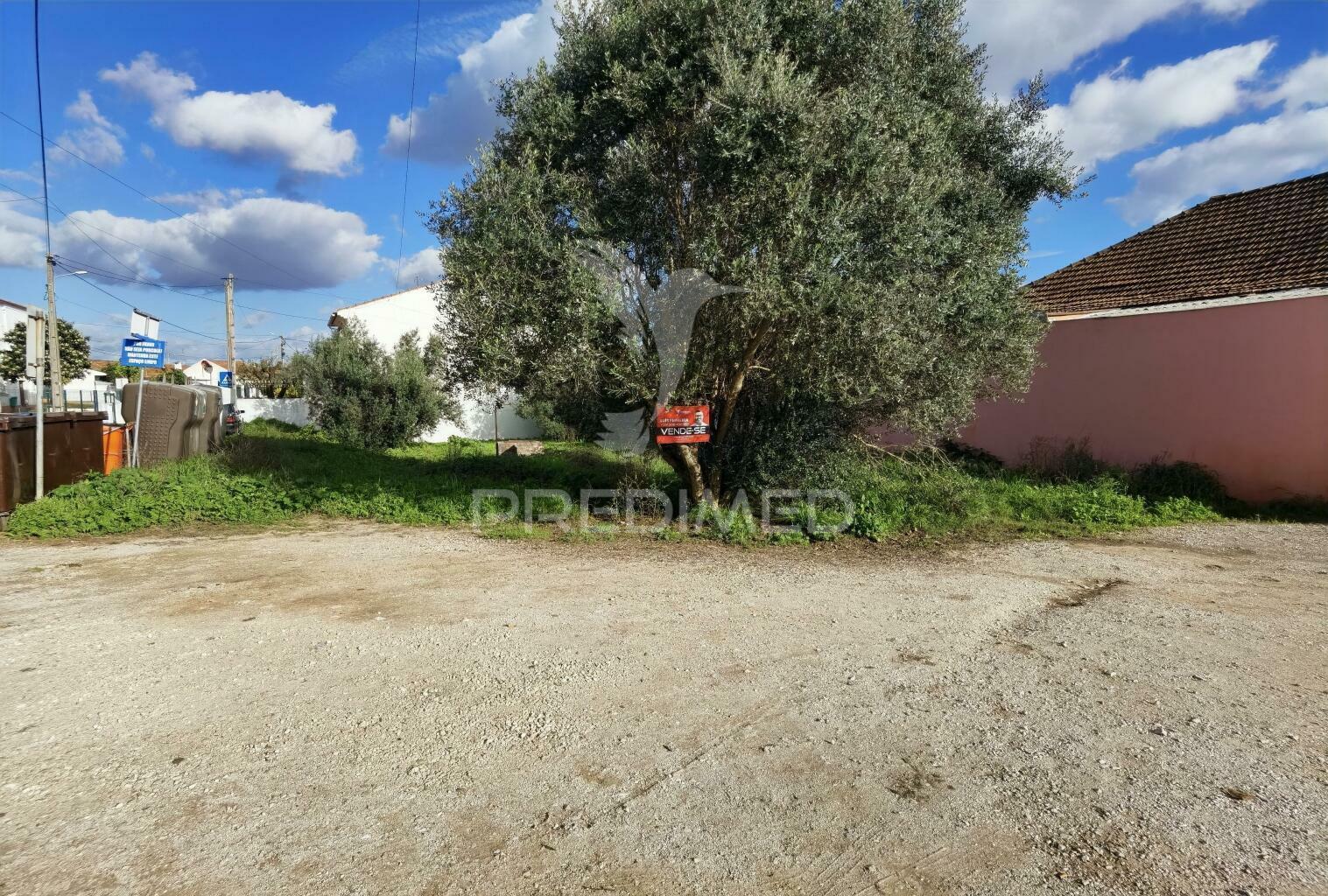 Lote de terreno urbano em vila moreira, alcanena