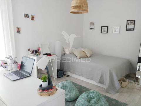 Moradia t5 pronta a habitar em serpa