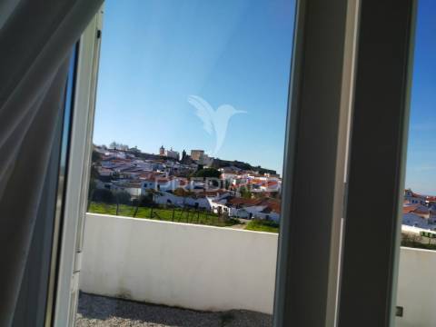 Moradia t5 pronta a habitar em serpa