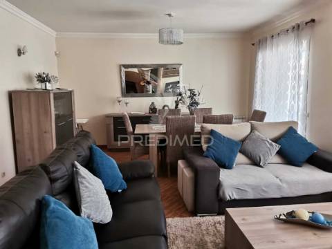 Moradia t3+1 com piscina e garagem em albufeira