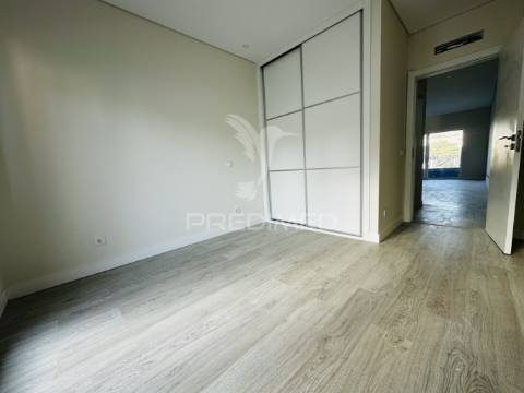 Apartamento t3 quinta amizade garagem 4 viaturas