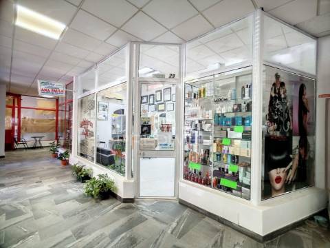 Estabelecimento comercial em cabanas de tavira a apenas 50 metros da praia