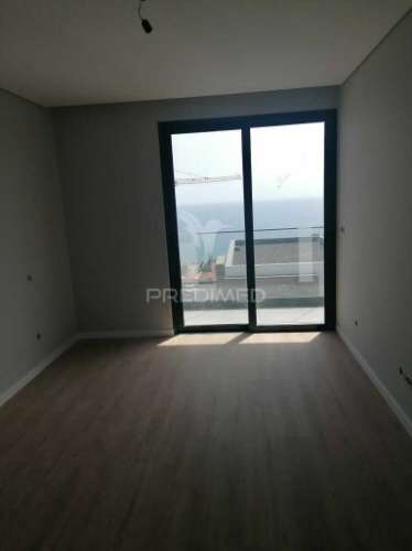 Moradia minimalista t3 no funchal