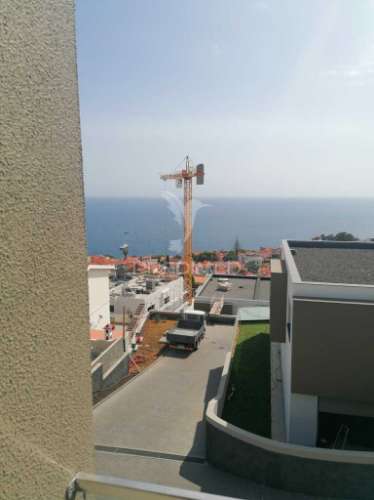 Moradia minimalista t3 no funchal