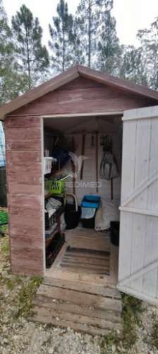 Propriedade situada em alte - terreno e tiny house