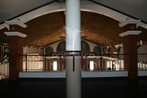 Bar-restaurante, 322m2, sines