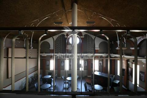 Bar-restaurante, 322m2, sines