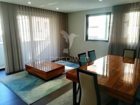 Apartamento t2 na boavista, porto