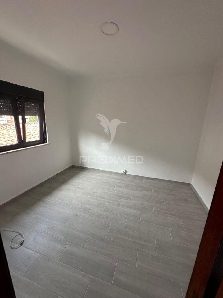 Moradia remodelada eiras