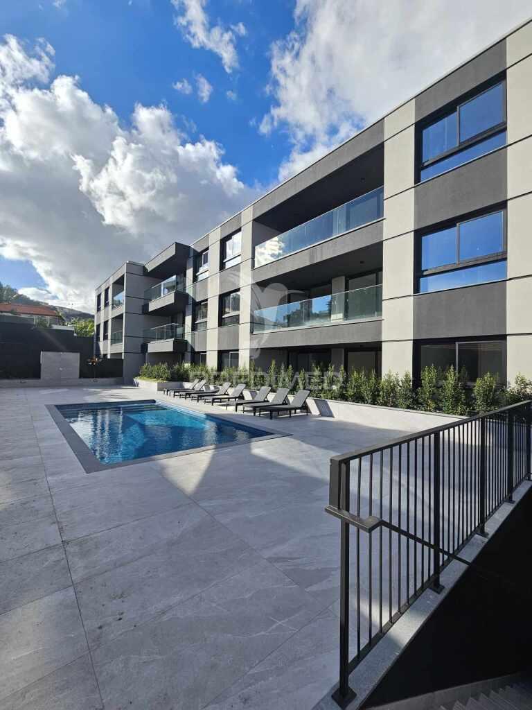 Apartamento t3 com logradouro