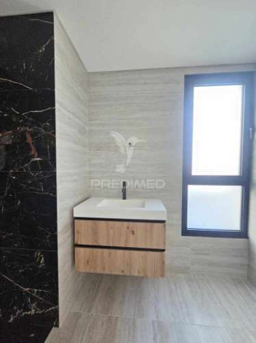 Apartamento t3 com logradouro