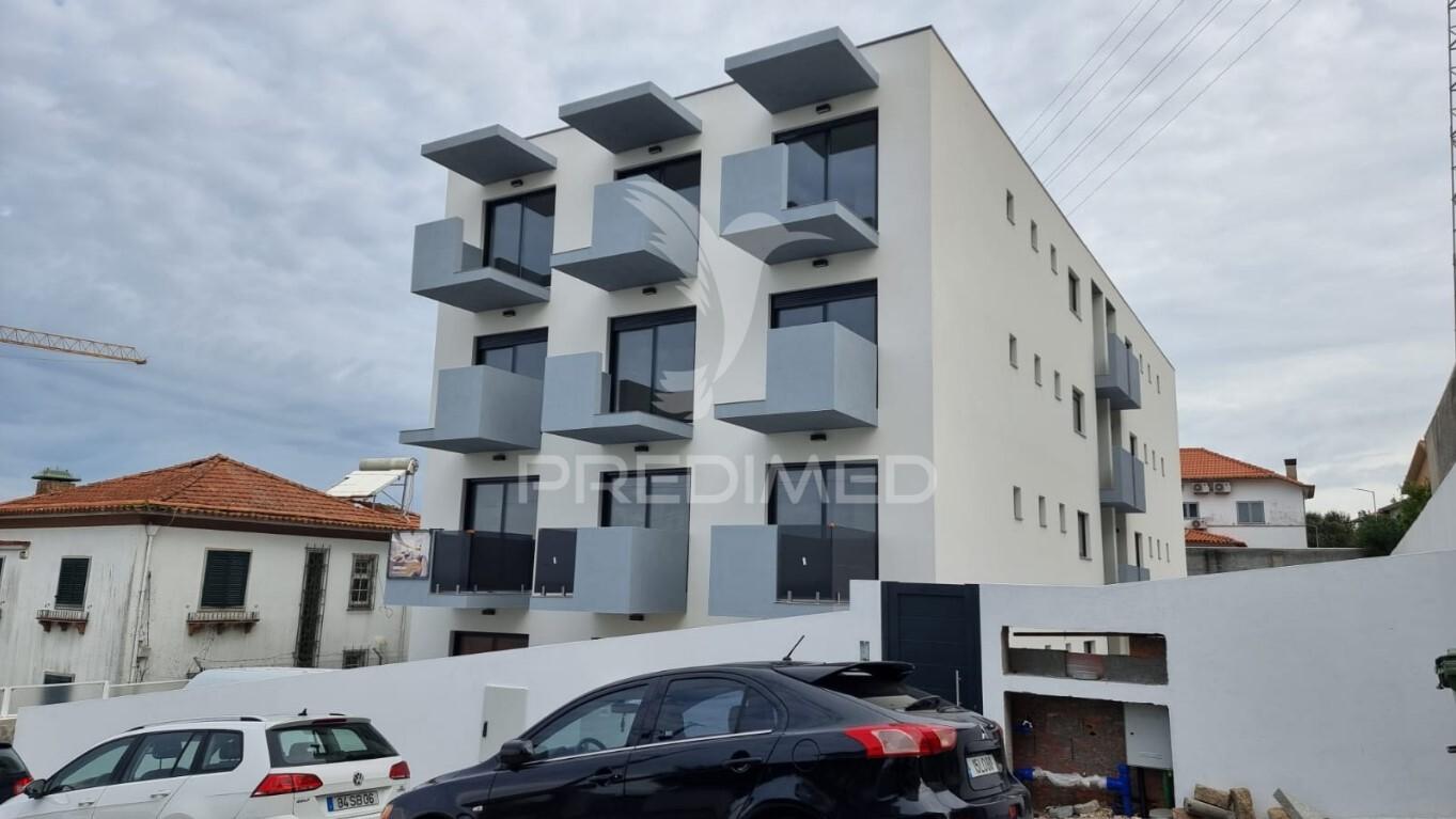 Apartamento t3  em  construção   mafamude - gaia