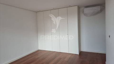 Apartamento t3  em  construção   mafamude - gaia