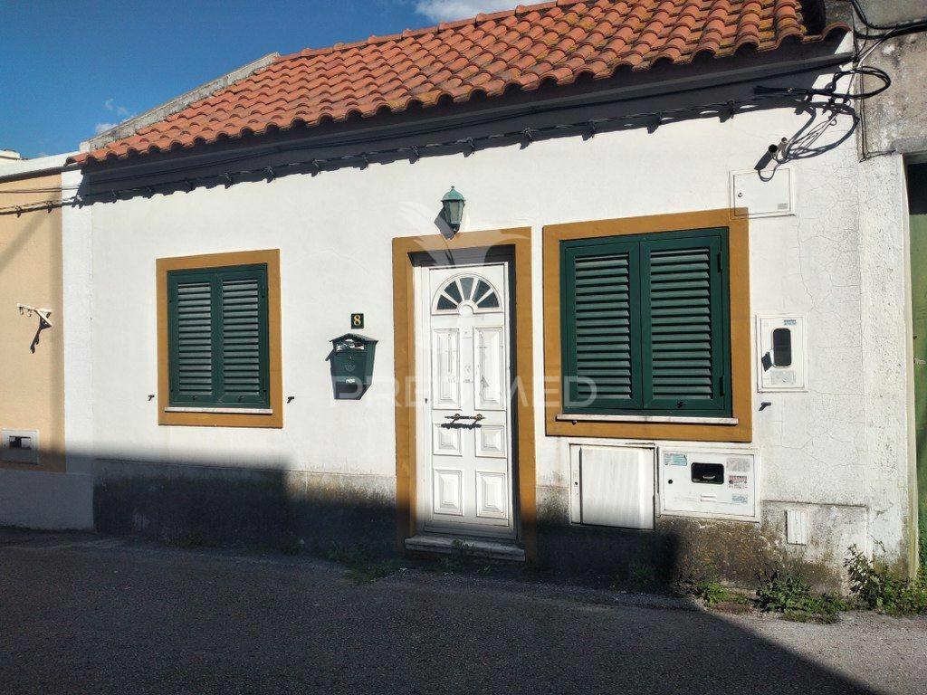 Moradia térrea  t1 remodelada