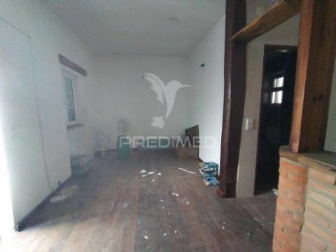 Moradia térrea  t1 remodelada