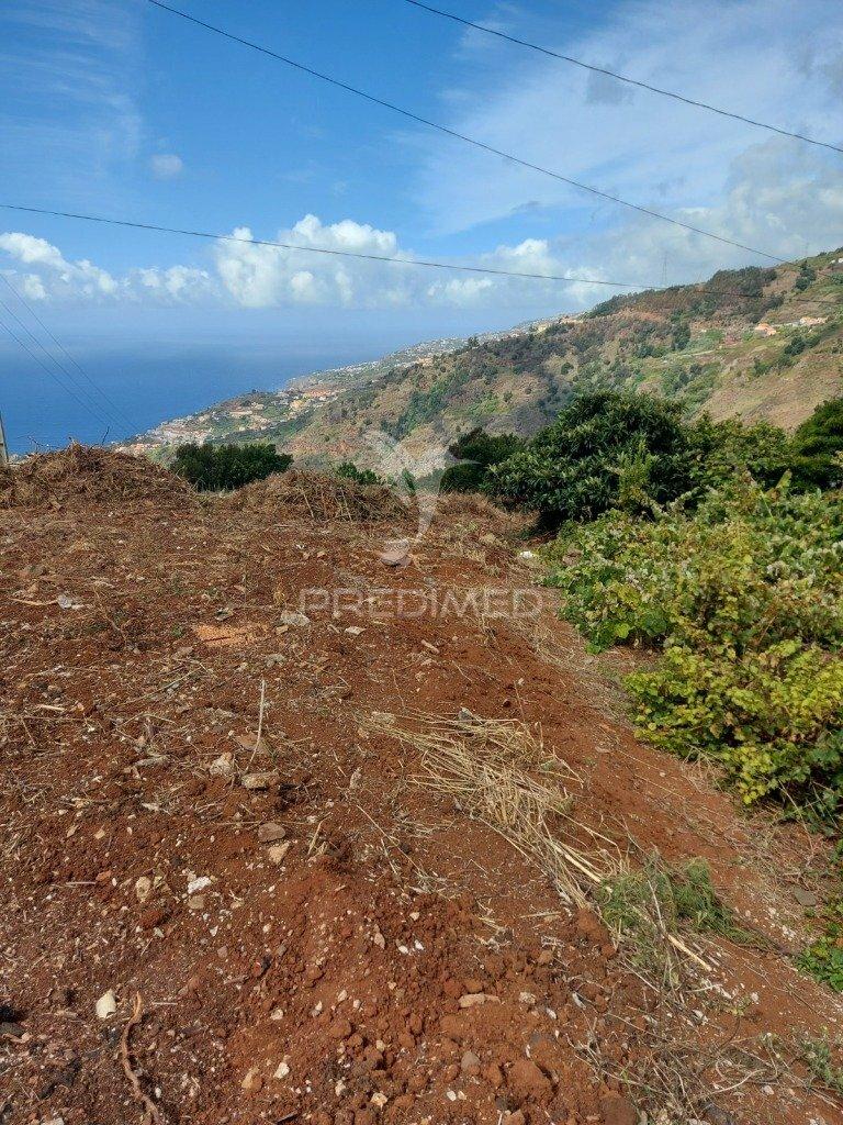 Terreno urbanizável área 1899 m2, são joão - ribeira brava