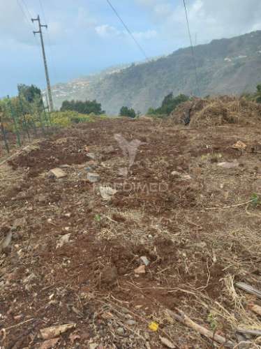 Terreno urbanizável área 1899 m2, são joão - ribeira brava