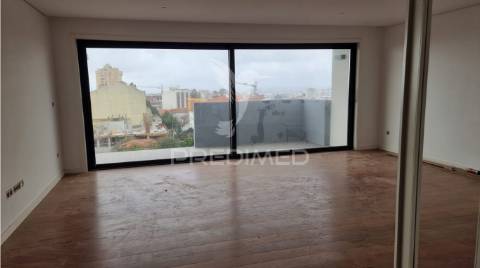Apartamento t3  em  construção   junto da rtp - gaia