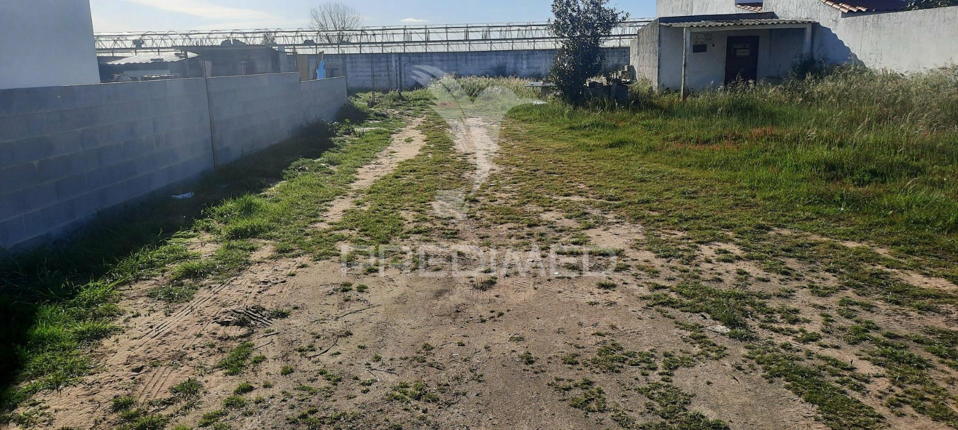 Terreno urbano p/construção