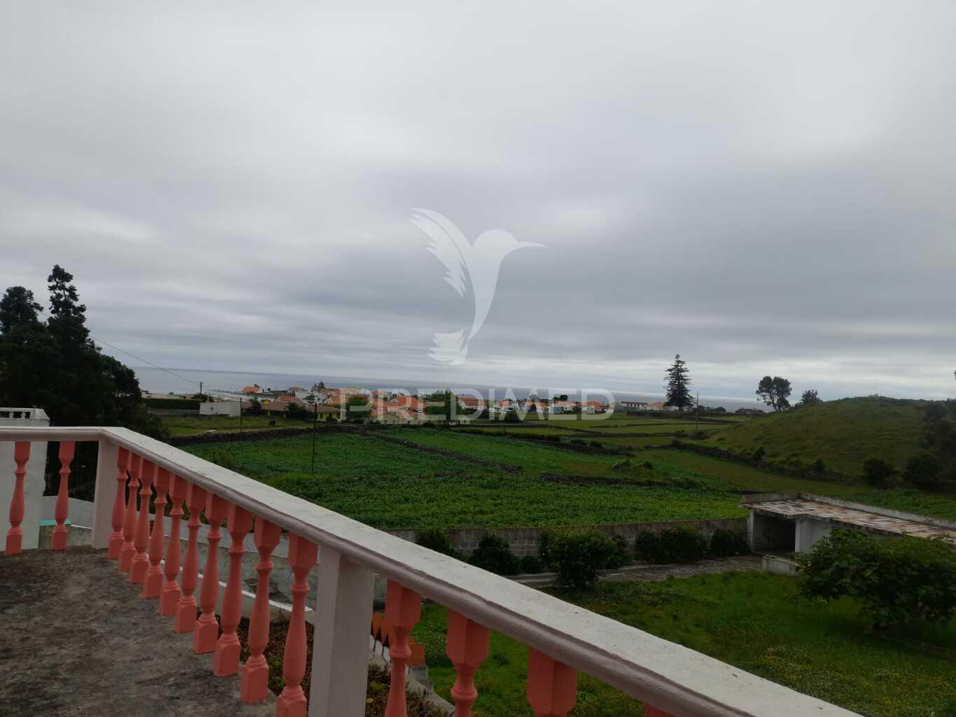 Moradia t4 pronta a entrar em são mateus da calheta