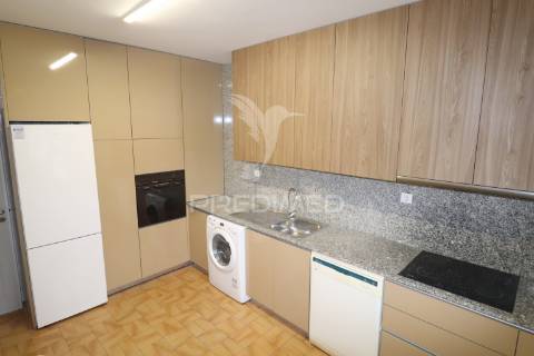 Moradia t3 gualtar -arrendamento