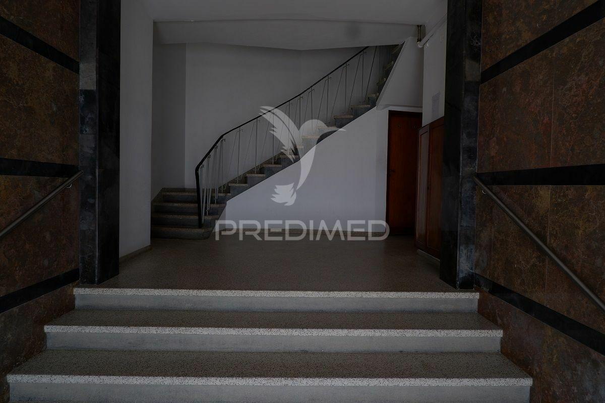 Apartamento t3, na rua antónio patrício, à boavista, porto