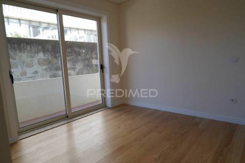 Apartamento t3, na rua antónio patrício, à boavista, porto