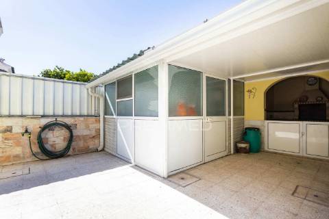 Moradia de r/c e 1º andar pronta a habitar – quinta do conde