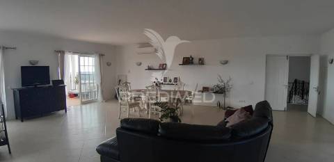 Moradia t4 piscina interior  boliqueime / vilamoura, algarve