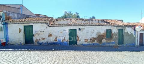 Ruina em messejana - oportunidade de investimento turistico