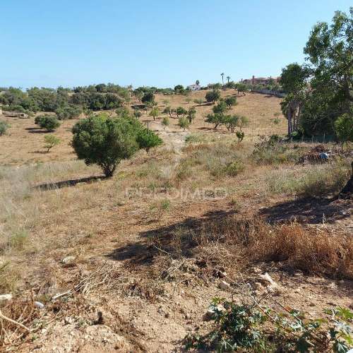 Terreno 2700m2 para construir casa de 350m2 em lagos algarve