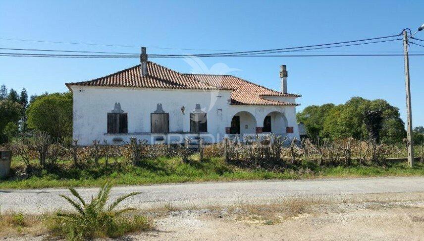 Moradia t4 + 1 - aldeia mineira do lousal
