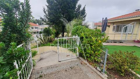 Moradia com piscina