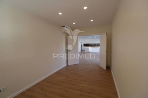 T4 em condominio privado  com piscina comum - alcochete