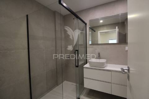 T4 em condominio privado  com piscina comum - alcochete