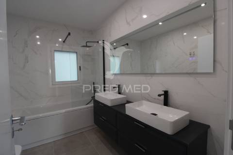 T4 em condominio privado  com piscina comum - alcochete