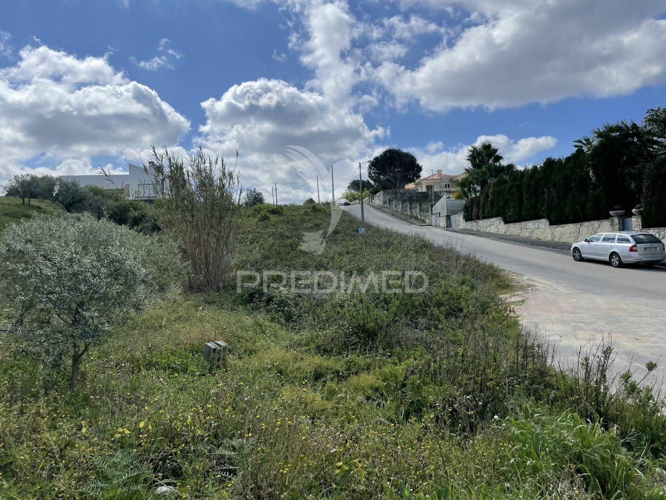 Terreno c/ 2200m p/ construção, arrabal