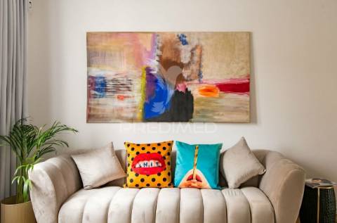 Apartamento t2 com logradouro no centro do funchal