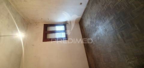 Apartamento t2 com garagem