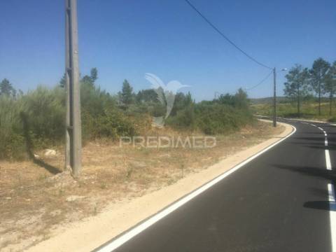 Terreno rustico com frente de 60 metros