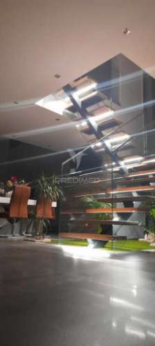 Luxuosa moradia t4