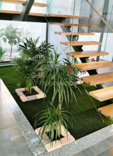 Luxuosa moradia t4