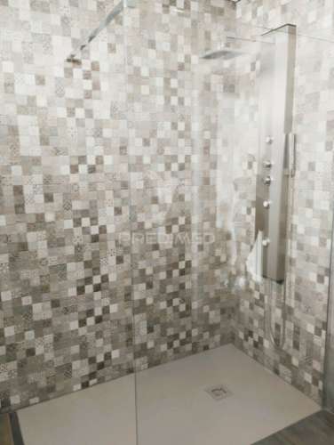 Luxuosa moradia t4