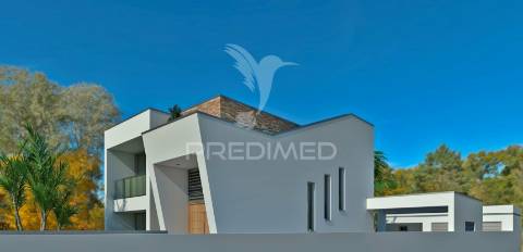 Moradia de arquitetura moderna tipo t3