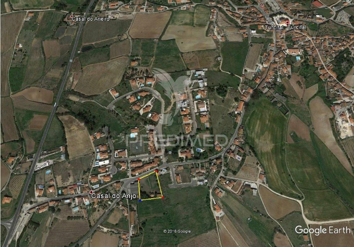 Terreno urbano | c/ projeto aprovado p/ 6 moradias | turcifal | torres vedras