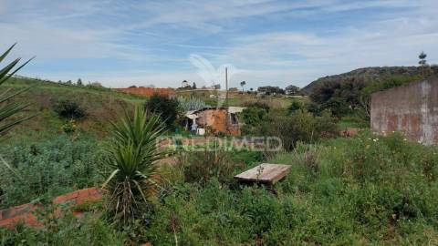 Armazém 54 m2 espacioso e volumoso algarve lagos bensafrim